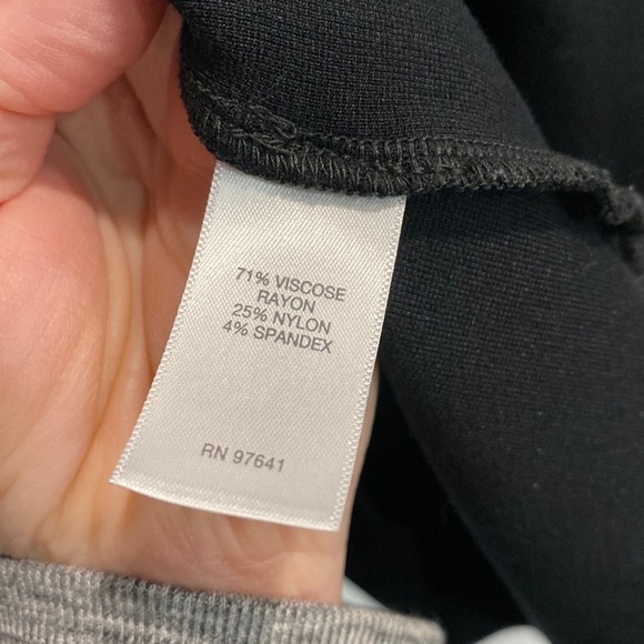 J Jill Ponte Polished Pocket Tee EUC - Picture 6 of 8